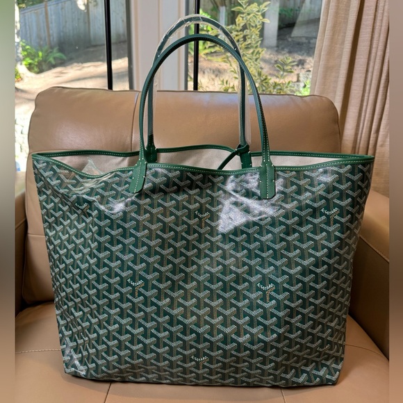 NEW✨GOYARD St Louis GM Green Goyardine Canvas - Picture 2 of 5